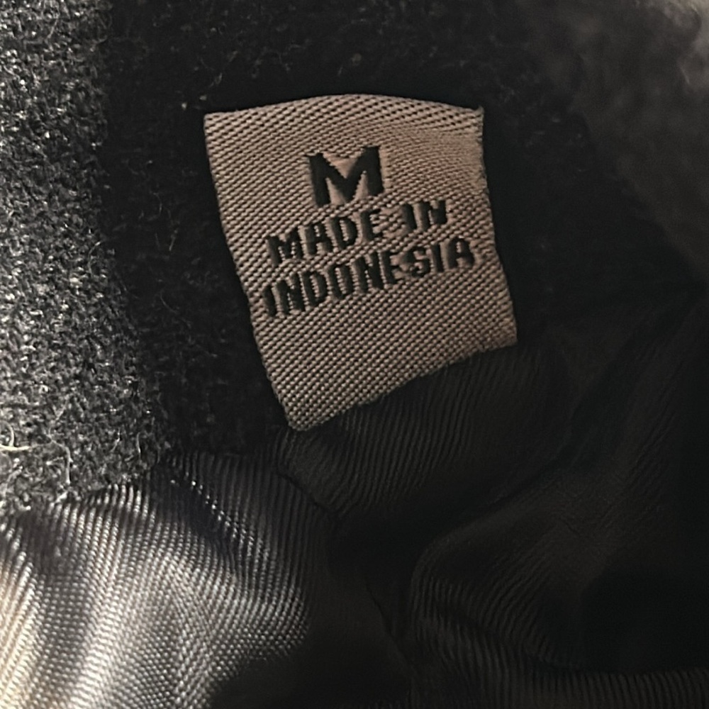 Levi’s Pea Coat - Picture 7 of 7